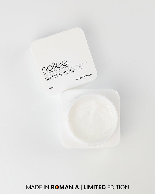 Selfie Builder 20/50ML - 11 White Splash - NaileeSelfie Builder 20/50ML - 11 White SplashNaileeSF20-11NaileeSelfie Builder 20ml - 11 White Splash