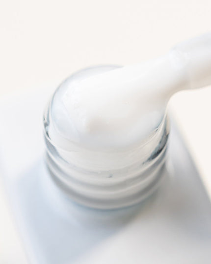 B.I.A.B 12ml - Essentials Milk BIAB01 - NaileeB.I.A.B 12ml - Essentials Milk BIAB01NaileeBIAB-01Nailee